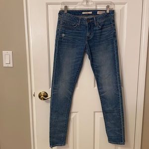 LEVI’S 711 Skinny denim, woman's blue jeans Size 27